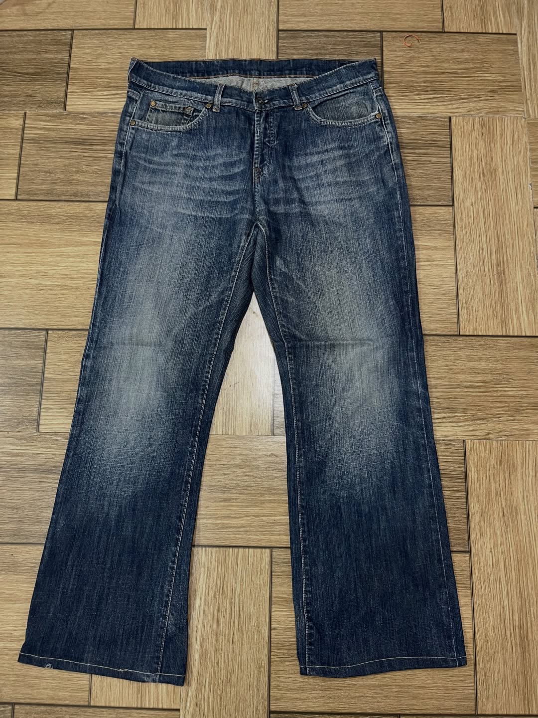 URBAN BOOT CUT