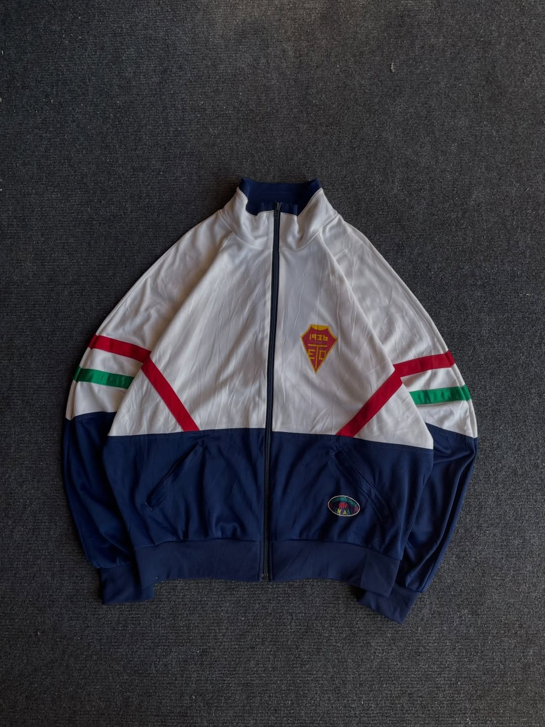 zipper jacket