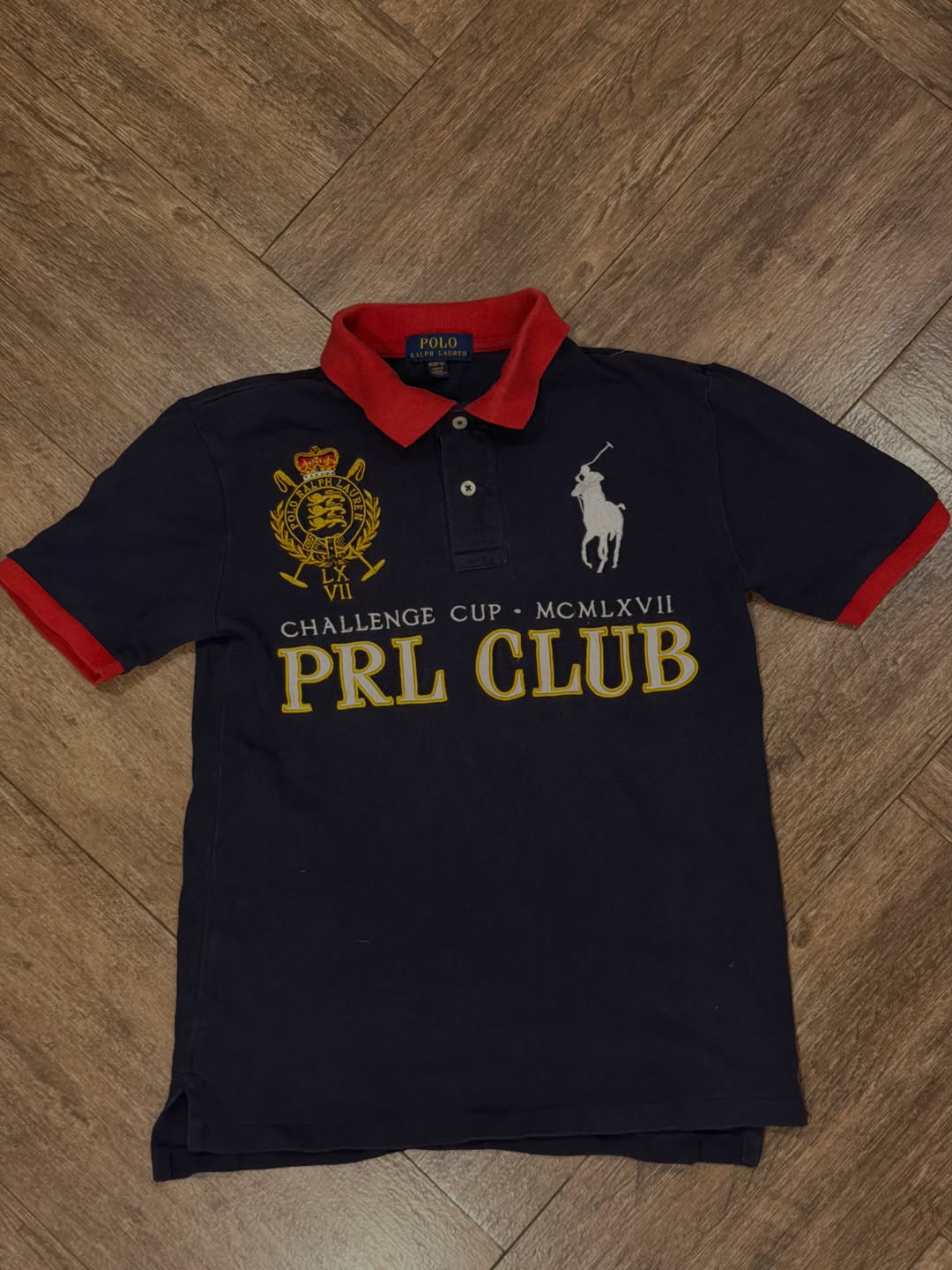 T SHIRT